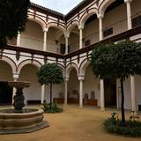Second court at Palacio de Benamejí.