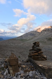 My self-made pointer to the lake (c) nupursworld.com